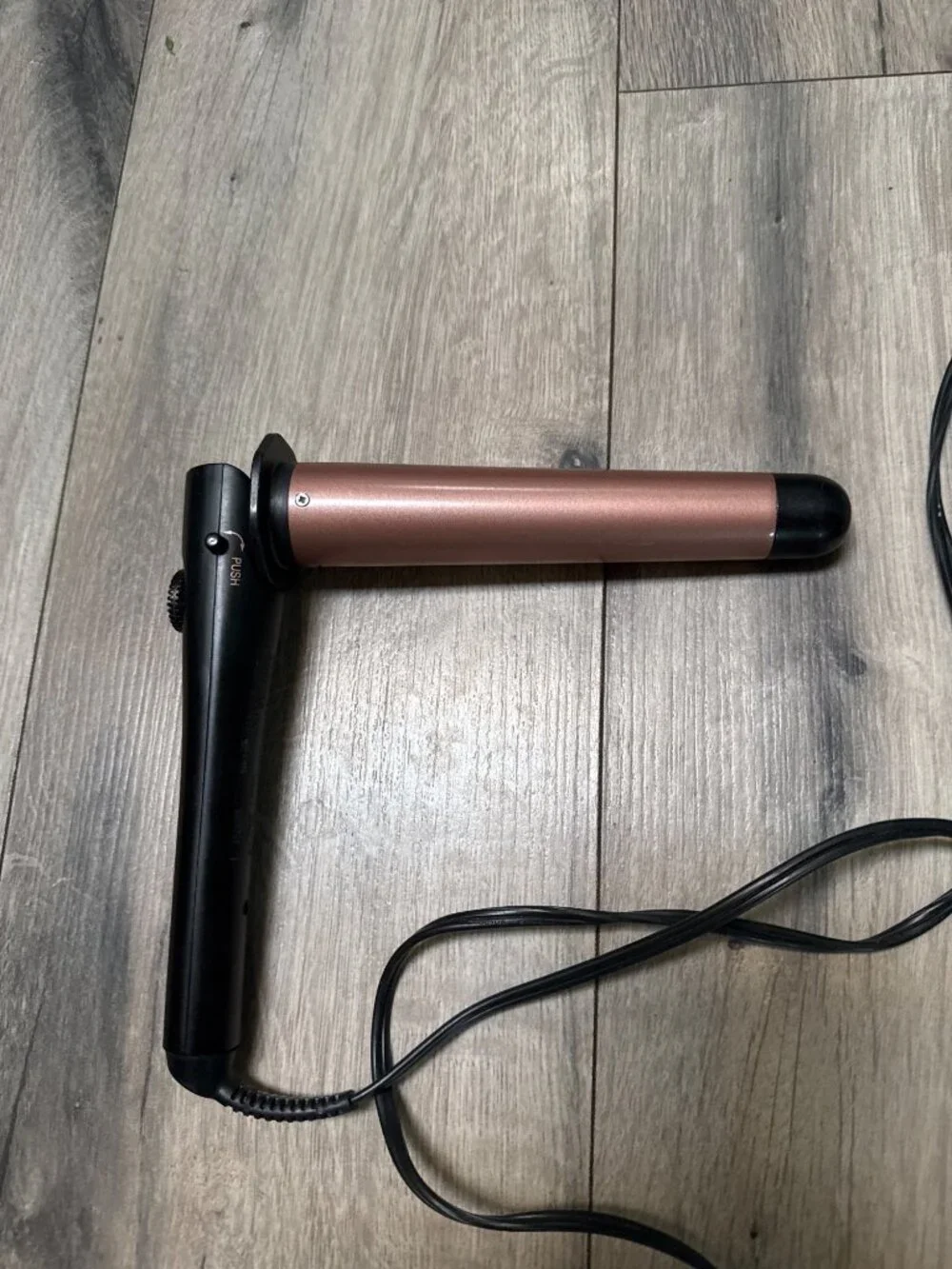 InfinitiPro By Conair CDH101T Rose Gold Curling Wand With Adjustable Heat Settin
